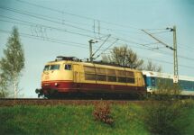 101 113-7 auf der Nord-S�d-Strecke